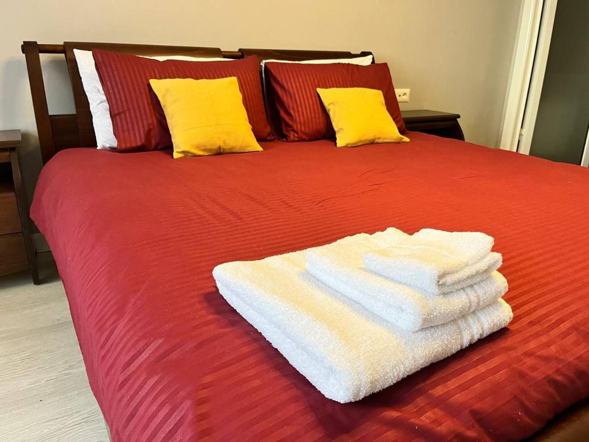 Flat 86 - Explore The Heart Of Тирана Екстер'єр фото